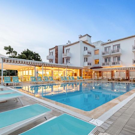 Hanedan Beach Hotel Foça Bagian luar foto