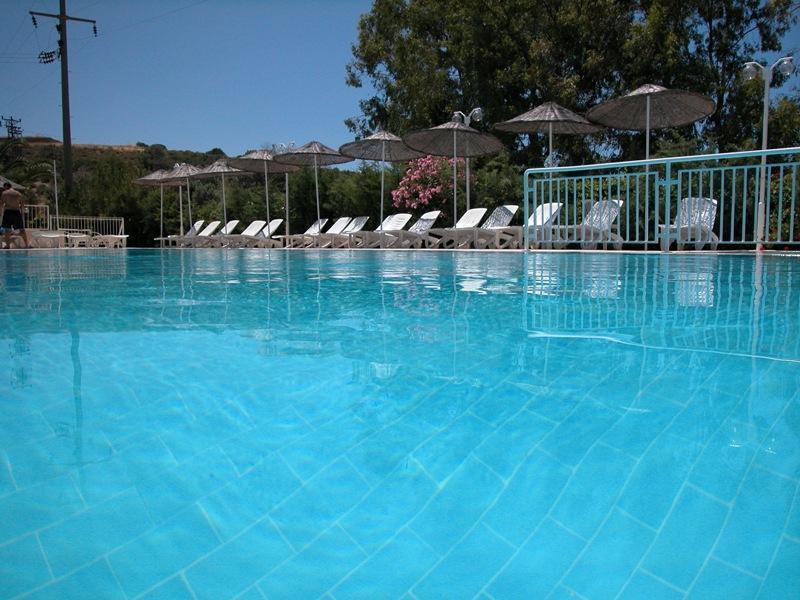 Hanedan Beach Hotel Foça Bagian luar foto