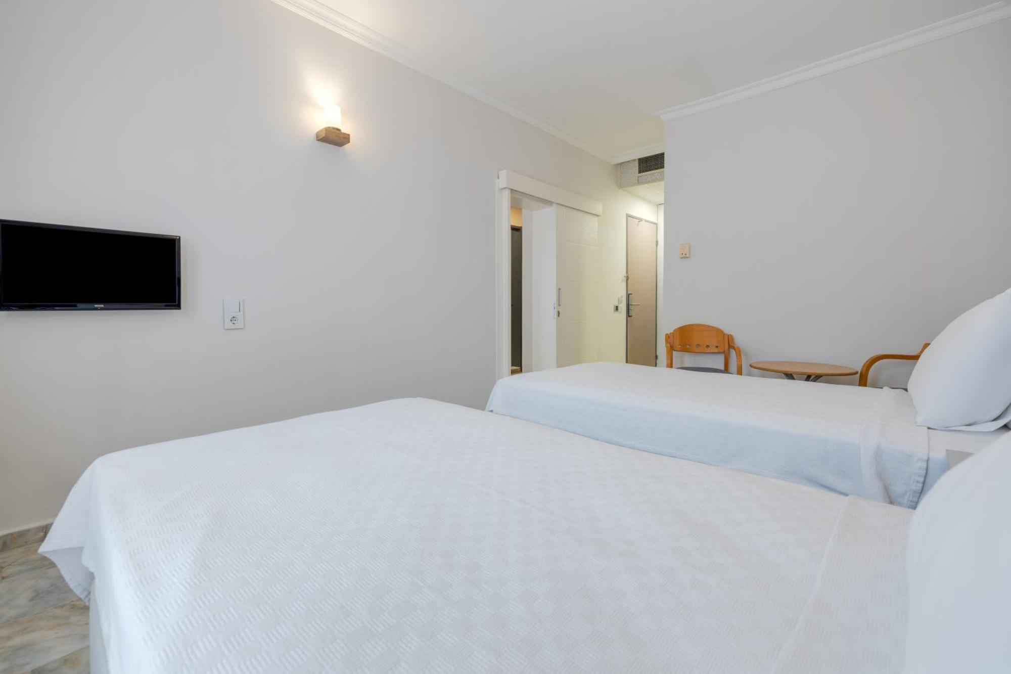 Hanedan Beach Hotel Foça Bagian luar foto