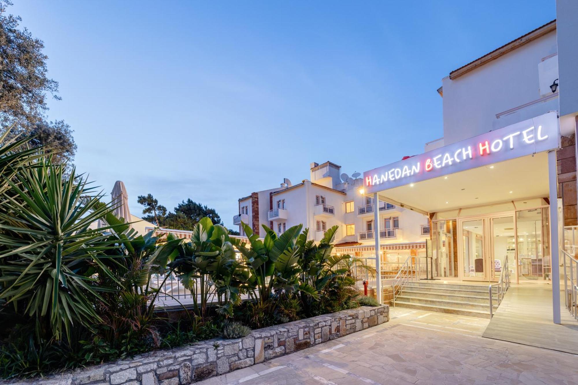 Hanedan Beach Hotel Foça Bagian luar foto