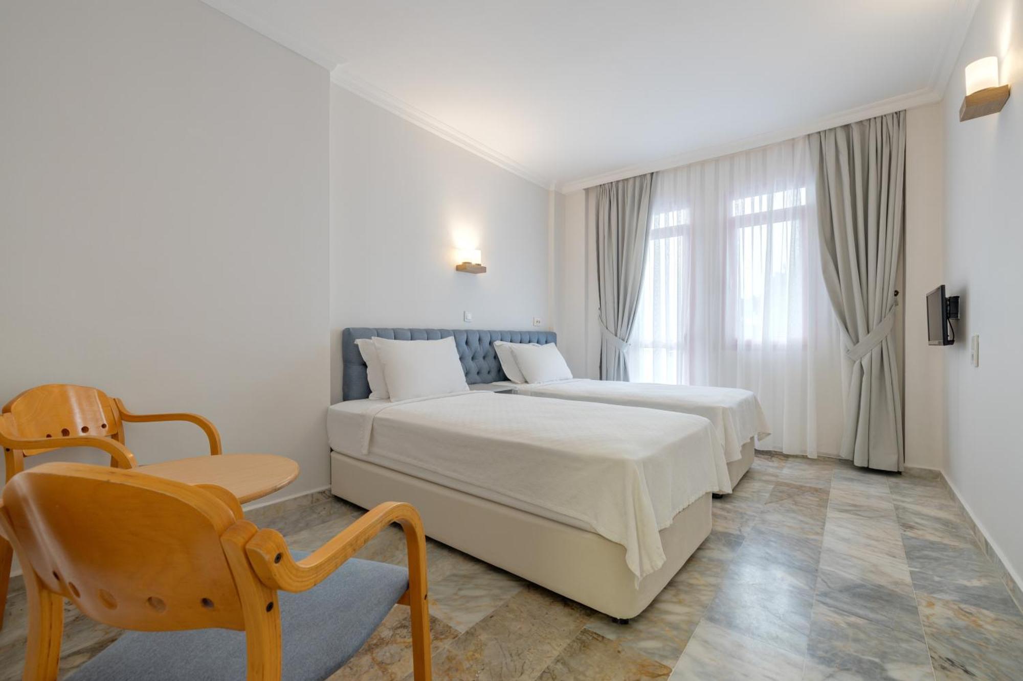 Hanedan Beach Hotel Foça Bagian luar foto