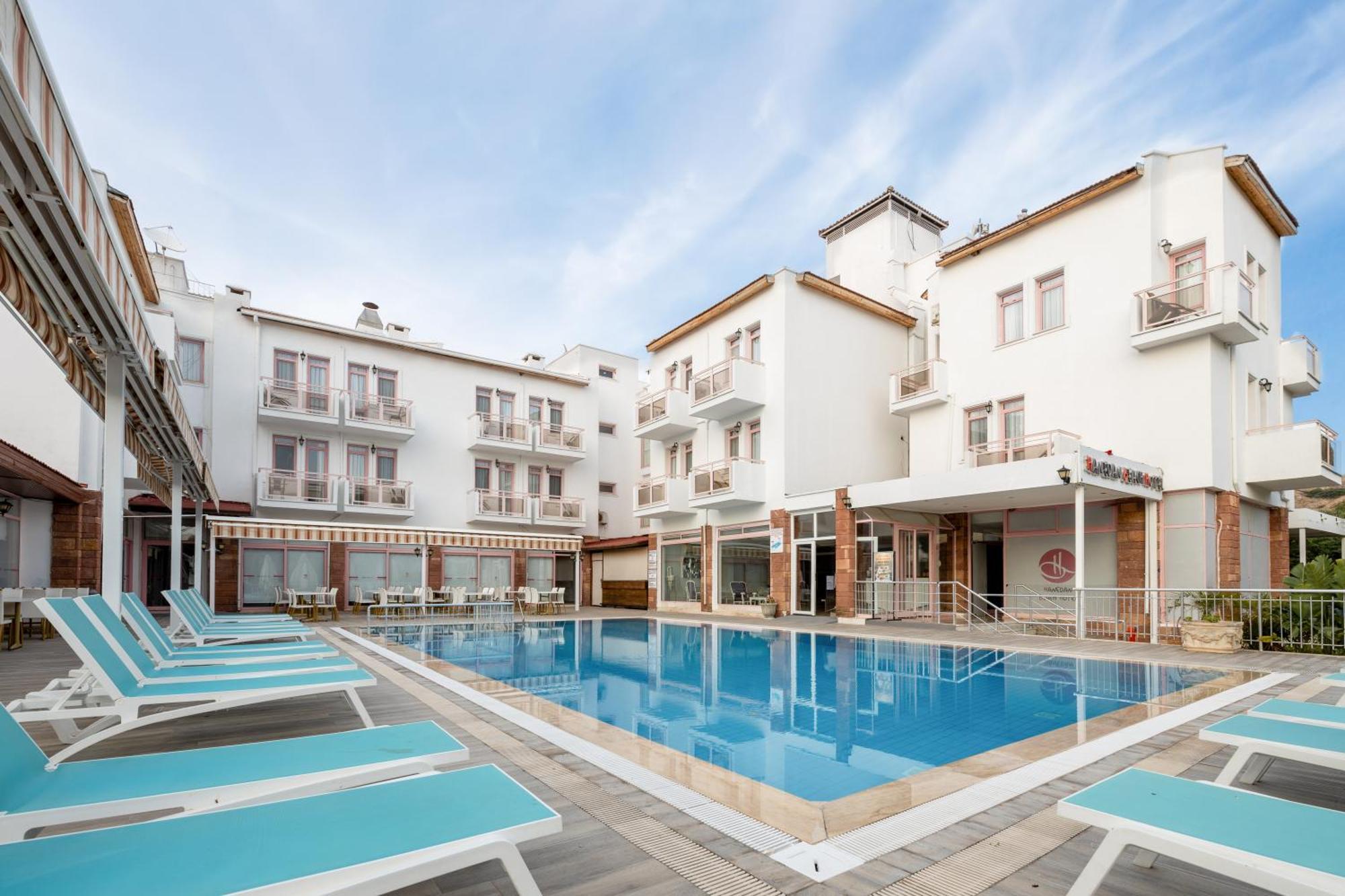 Hanedan Beach Hotel Foça Bagian luar foto
