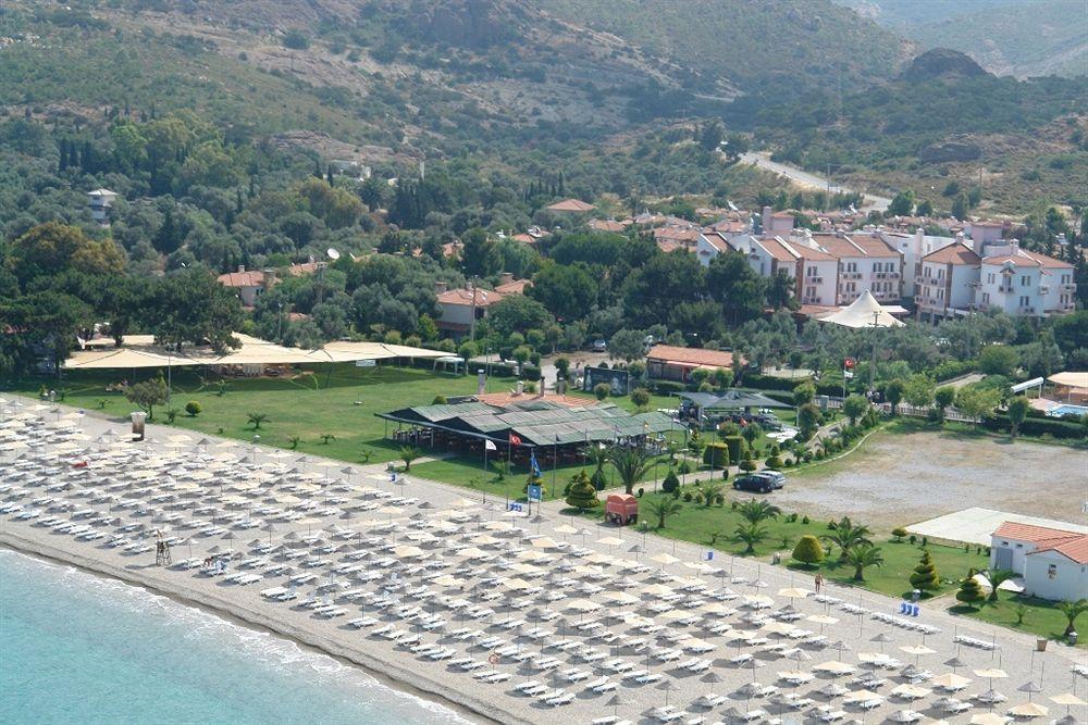 Hanedan Beach Hotel Foça Bagian luar foto